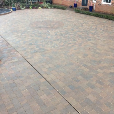 Tegula block paving (pennant grey)