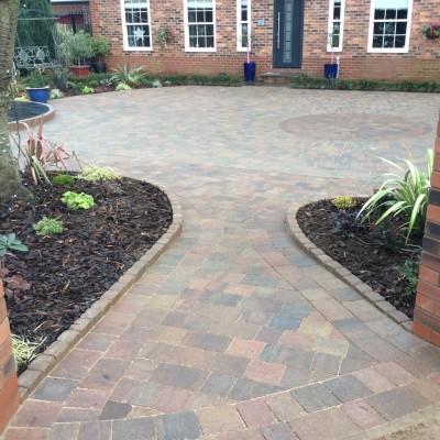 Tegula block paving (pennant grey)